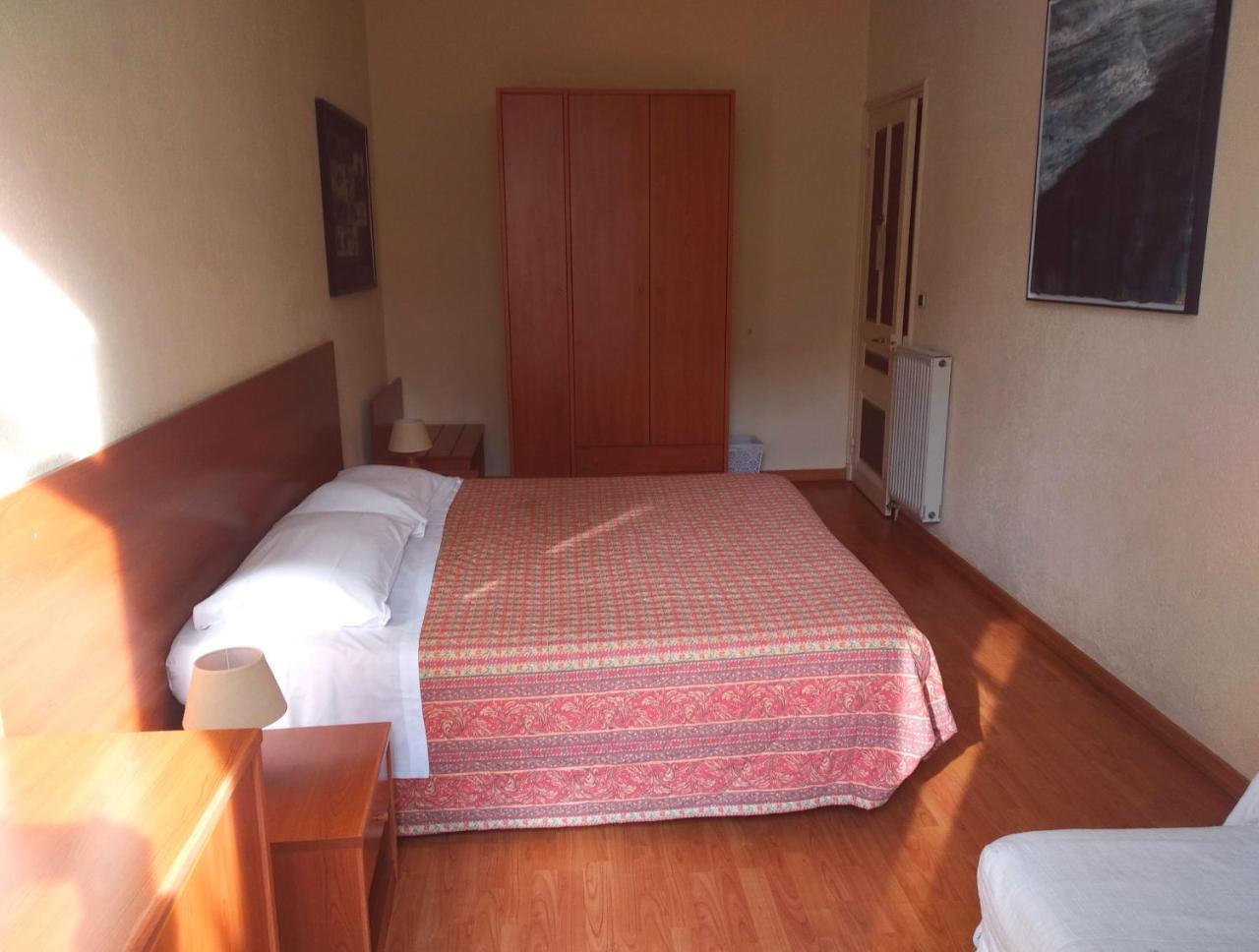 Hotel Lucciola 보르디게라 외부 사진