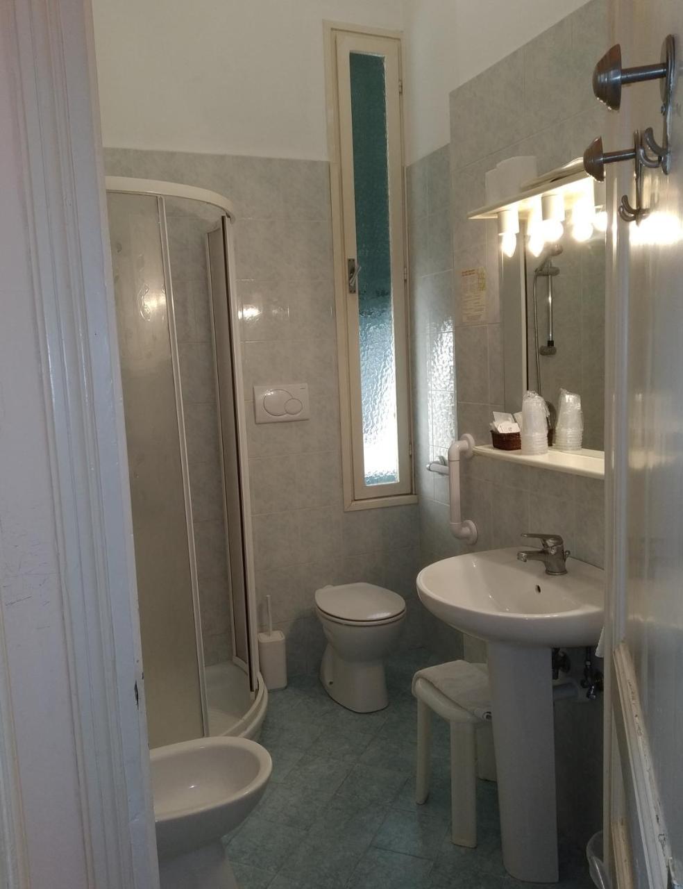 Hotel Lucciola 보르디게라 외부 사진