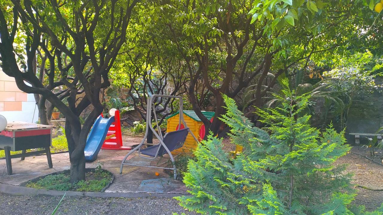 Hotel Lucciola 보르디게라 외부 사진